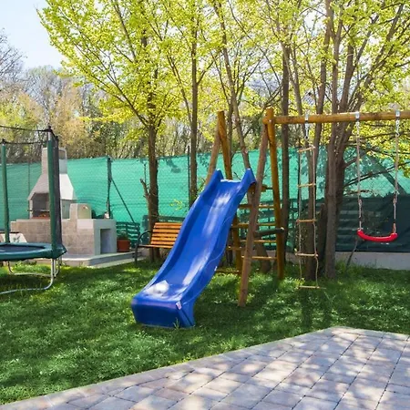 Dina Comfortable Vila Labin (Istria)